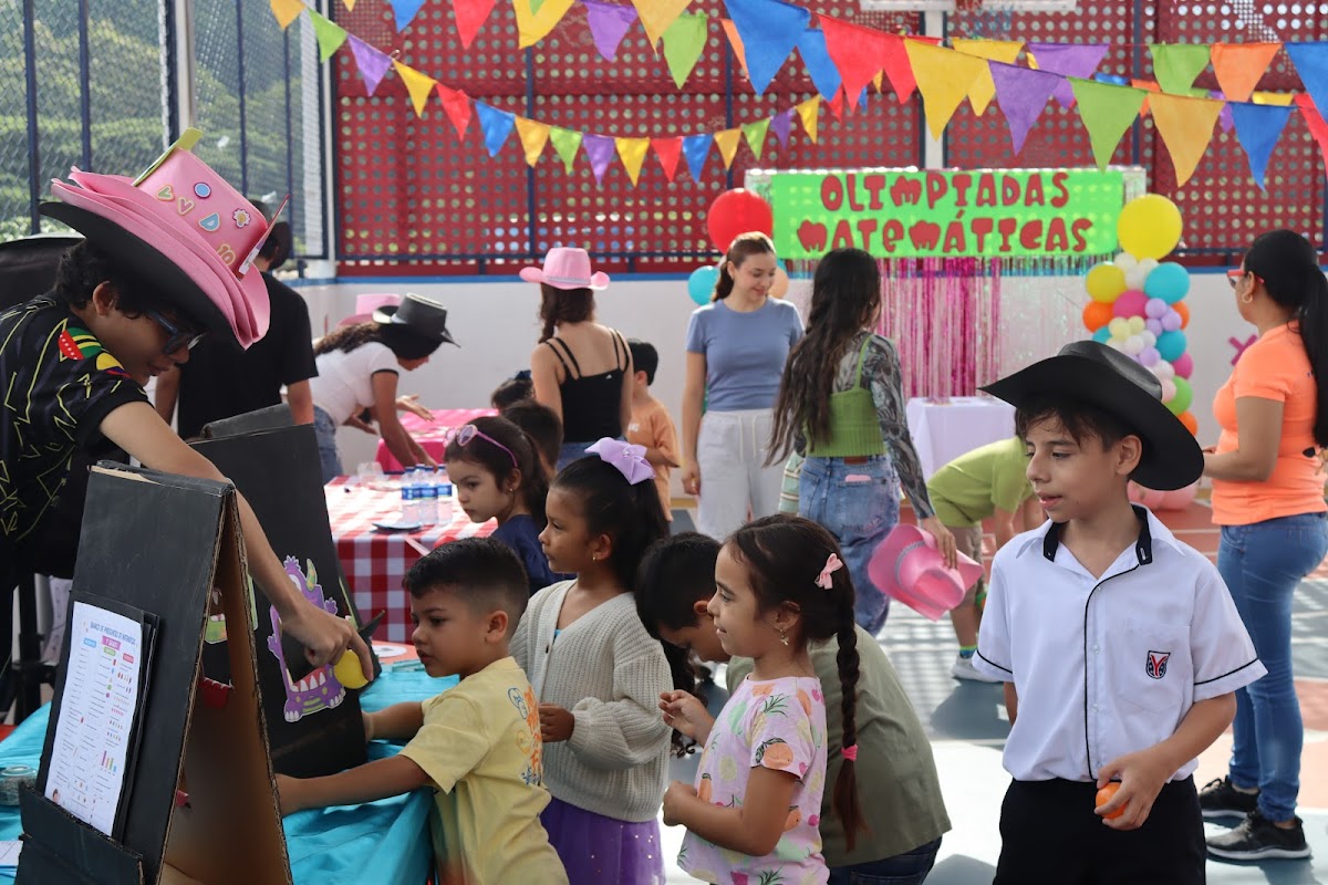 Community fair with younger students